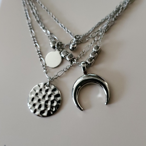 3/$25 Lariat necklace - Picture 2 of 2